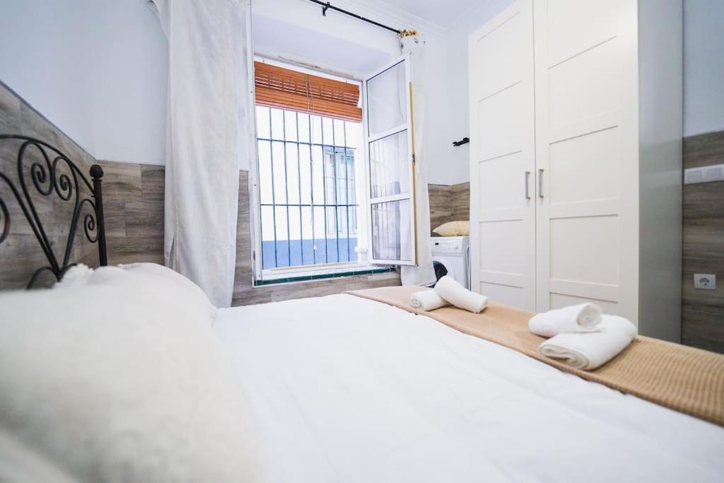 Apartamento En El Barrio De San Lorenzo, Junto A La Basilica Del Gran Poder Σεβίλλη Εξωτερικό φωτογραφία